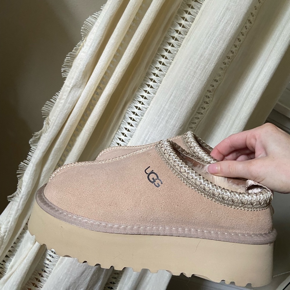 UGG Tazz II